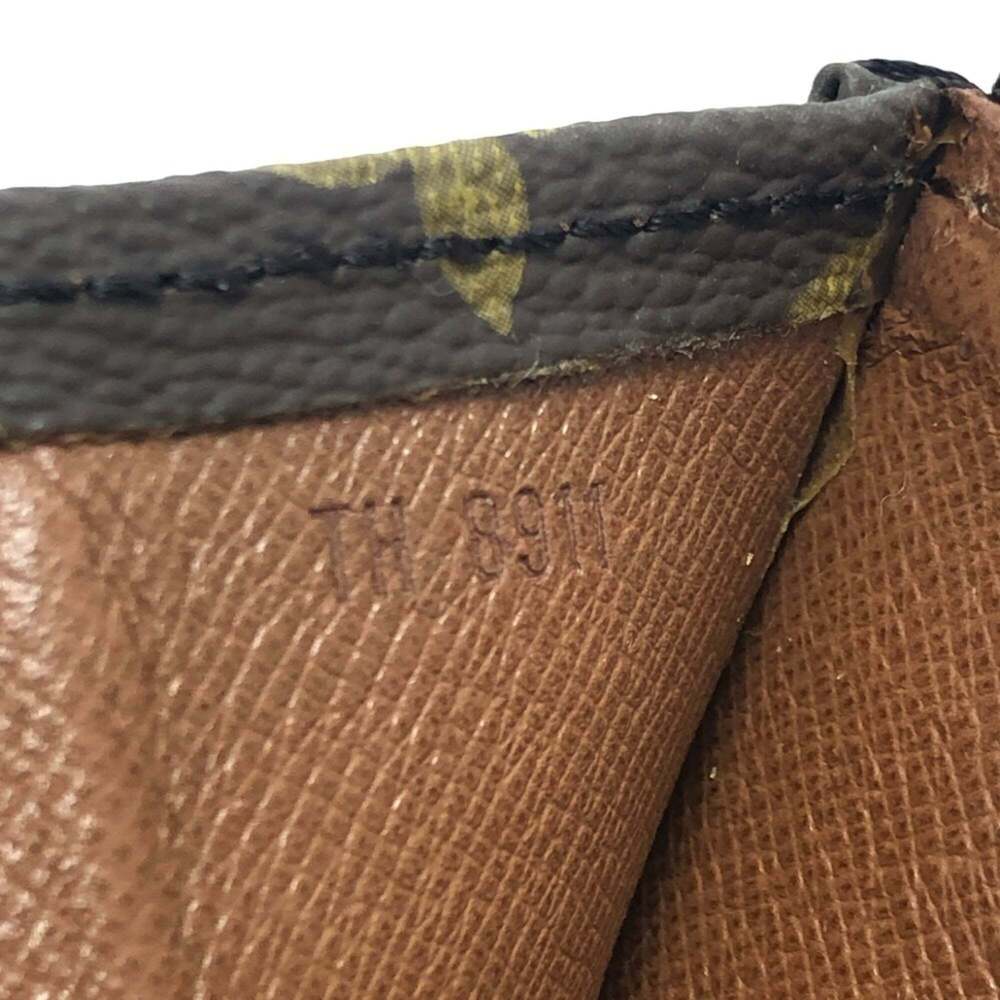 LOUIS VUITTON Authentic Brown Clutch Bag - Picture 9 of 9